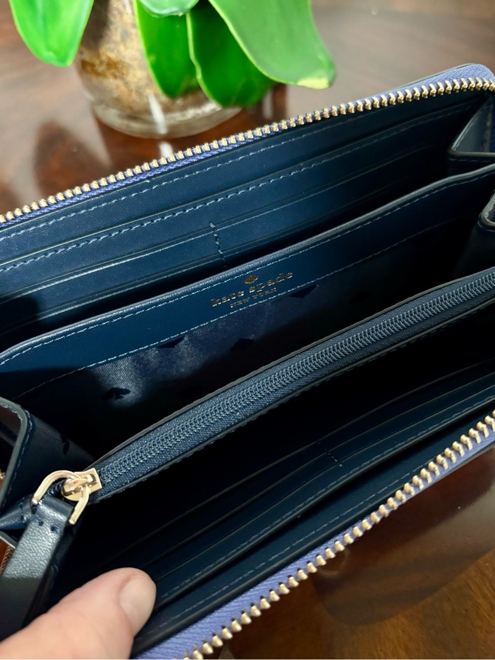 kate spade Gradient Blue to Navy Leather Zip Wallet - Picture 3 of 5